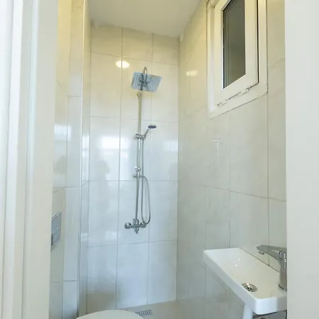 Apartment Spacious 3br In - 2 Bathrooms Istanbul